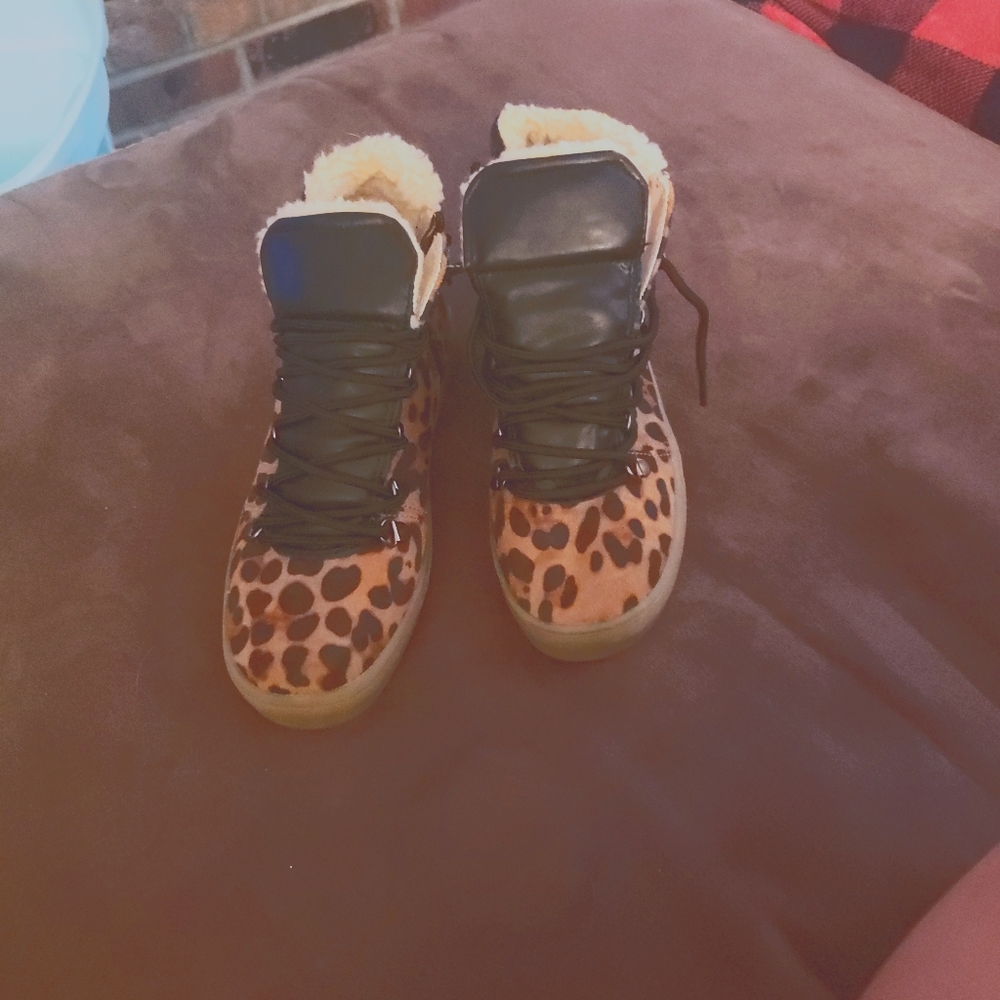 Name brand cheetah boots